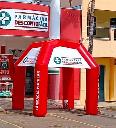 trade marketing para drogaria - inflável